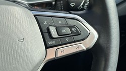 2022 (22) VOLKSWAGEN POLO 1.0 TSI Style 5dr 5409833