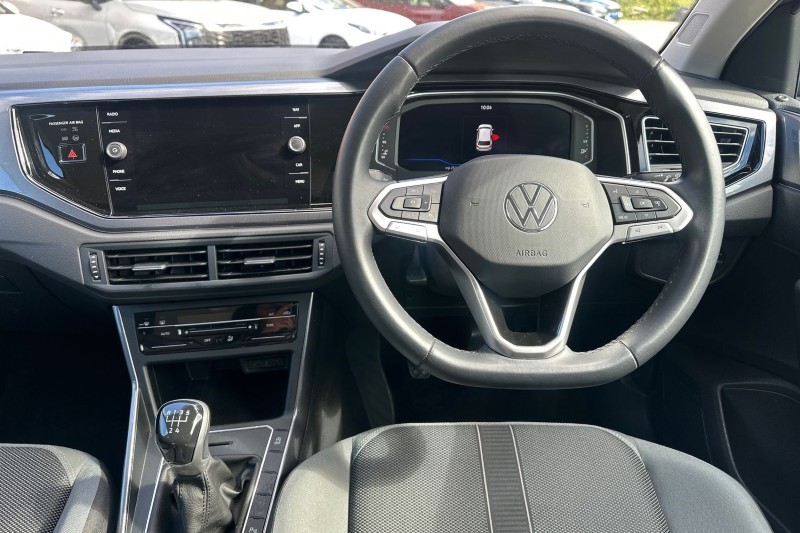 2022 (22) VOLKSWAGEN POLO 1.0 TSI Style 5dr 5409835