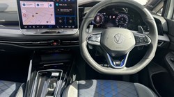 2025 (25) VOLKSWAGEN GOLF 2.0 TSI 333 R Black Edition 4Motion 5dr DSG 5368461
