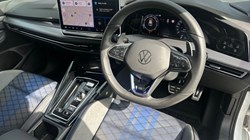 2025 (25) VOLKSWAGEN GOLF 2.0 TSI 333 R Black Edition 4Motion 5dr DSG 5368450