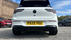 2025 (25) VOLKSWAGEN GOLF 2.0 TSI 333 R Black Edition 4Motion 5dr DSG 5368481