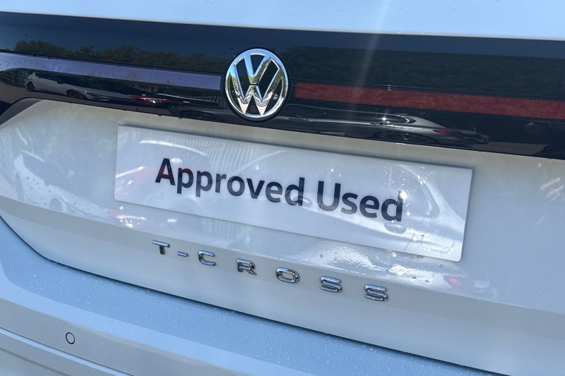 2019 (19) VOLKSWAGEN T-CROSS 1.0 TSI 115 R-Line 5dr 5396425
