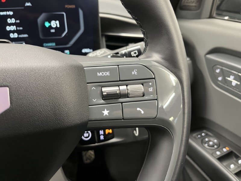 2024 (73) KIA EV9 282kW GT-Line S 99.8kWh AWD 5dr (6St) Auto 3430839