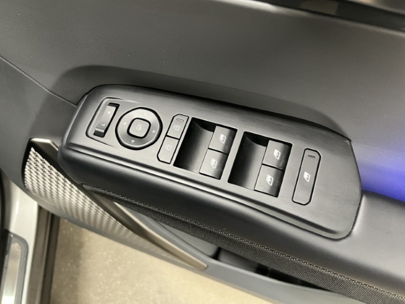 2024 (73) KIA EV9 282kW GT-Line S 99.8kWh AWD 5dr (6St) Auto 3430821