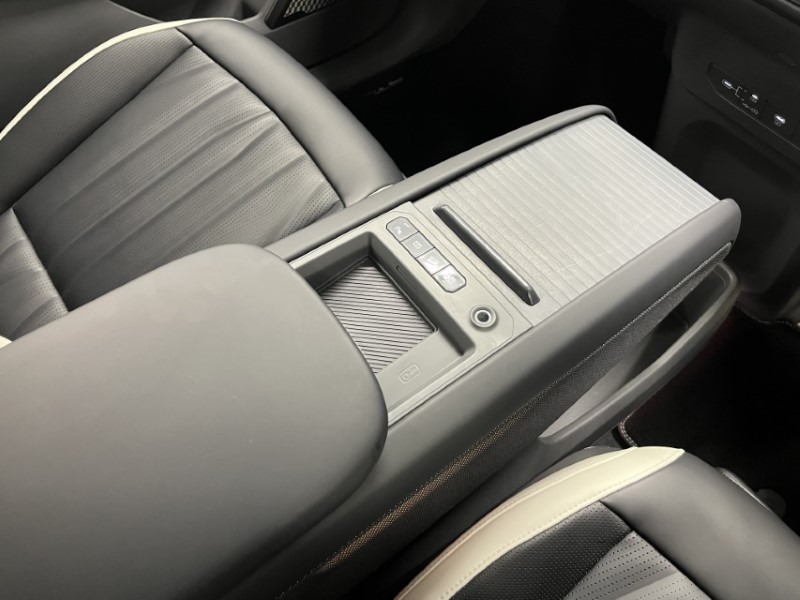 2024 (73) KIA EV9 282kW GT-Line S 99.8kWh AWD 5dr (6St) Auto 3412242