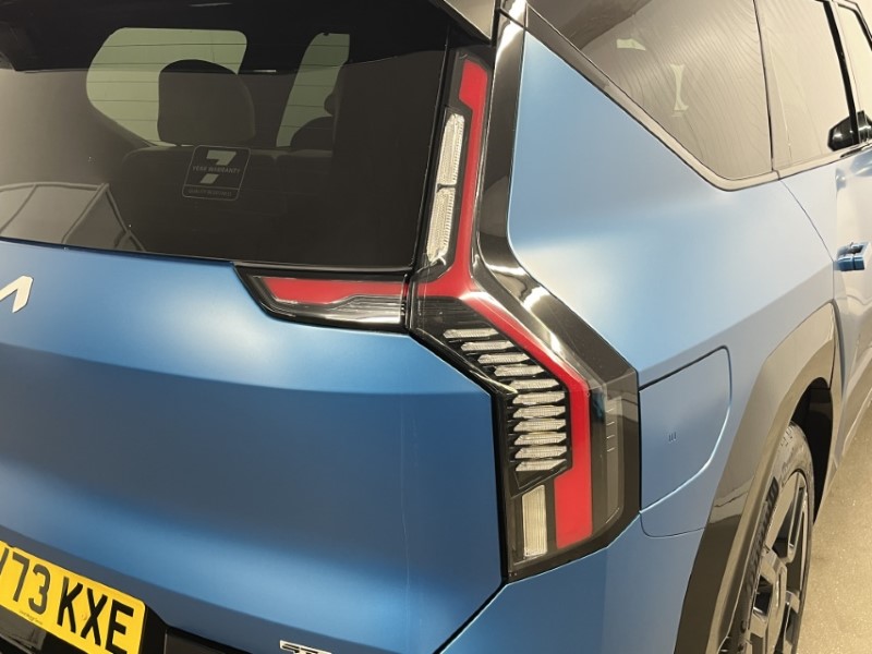 2024 (73) KIA EV9 282kW GT-Line S 99.8kWh AWD 5dr (6St) Auto 3412216