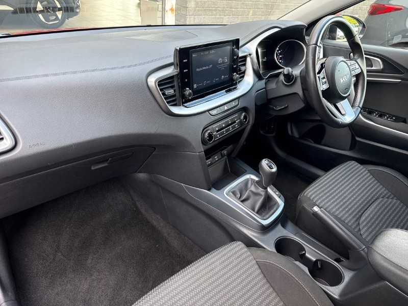 2023 (73) KIA CEED 1.5T GDi ISG 2 5dr 5413617