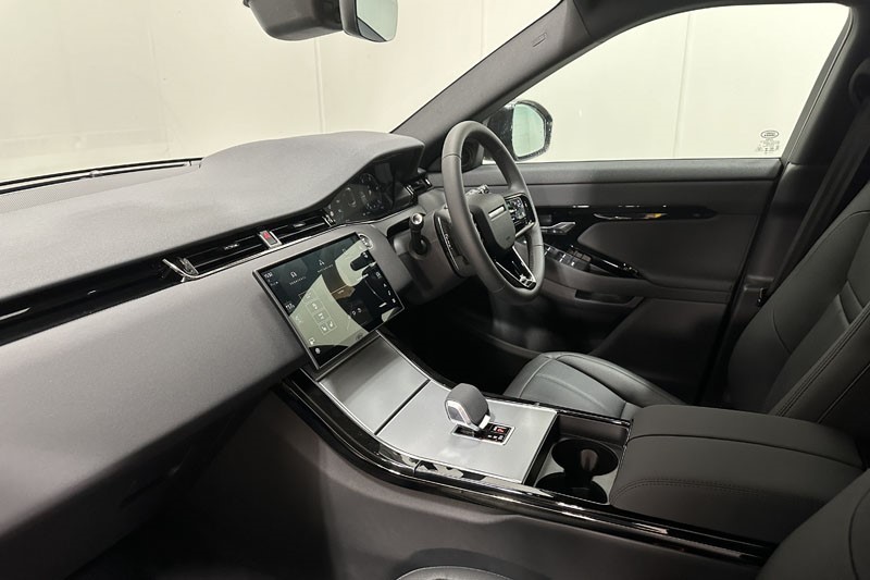 2024 (74) LAND ROVER RANGE ROVER EVOQUE D165 S 5dr Auto 3582159