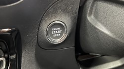 2021 (21) VAUXHALL MOKKA 1.2 Turbo Elite Nav Premium 5dr Auto 3287879