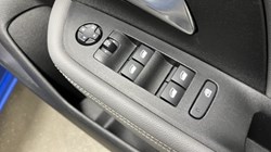 2021 (21) VAUXHALL MOKKA 1.2 Turbo Elite Nav Premium 5dr Auto 3287862