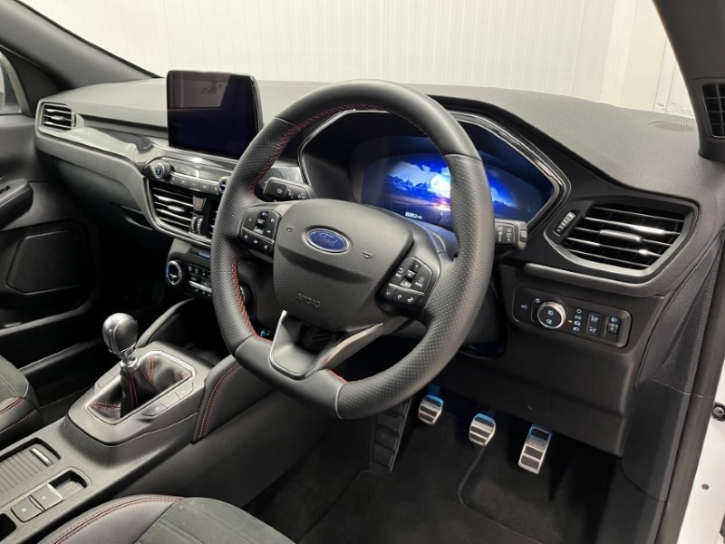 2021 (21) FORD KUGA 1.5 EcoBoost 150 ST-Line Edition 5dr 3285560