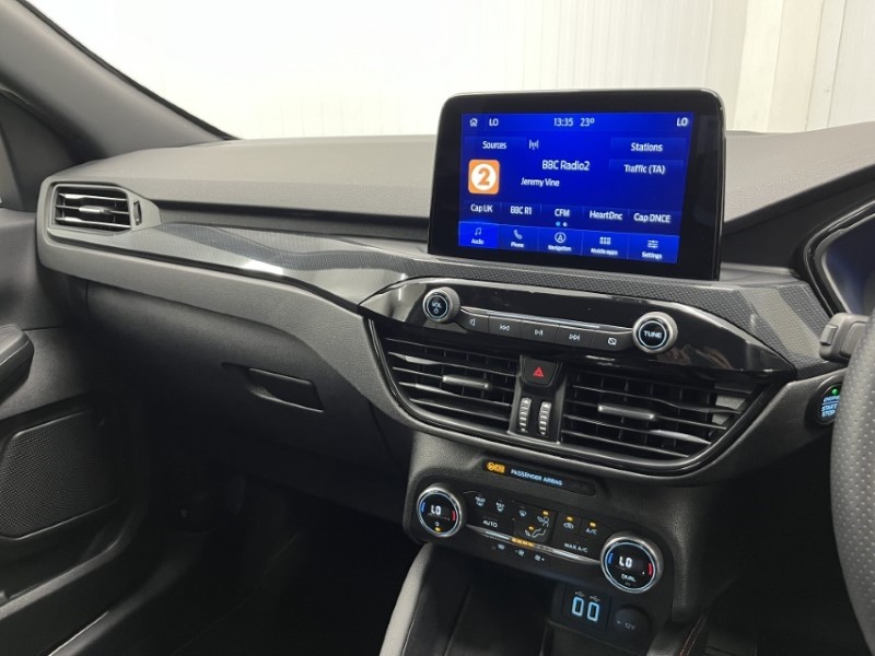 2021 (21) FORD KUGA 1.5 EcoBoost 150 ST-Line Edition 5dr 3285564