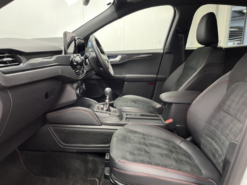 2021 (21) FORD KUGA 1.5 EcoBoost 150 ST-Line Edition 5dr 3285558