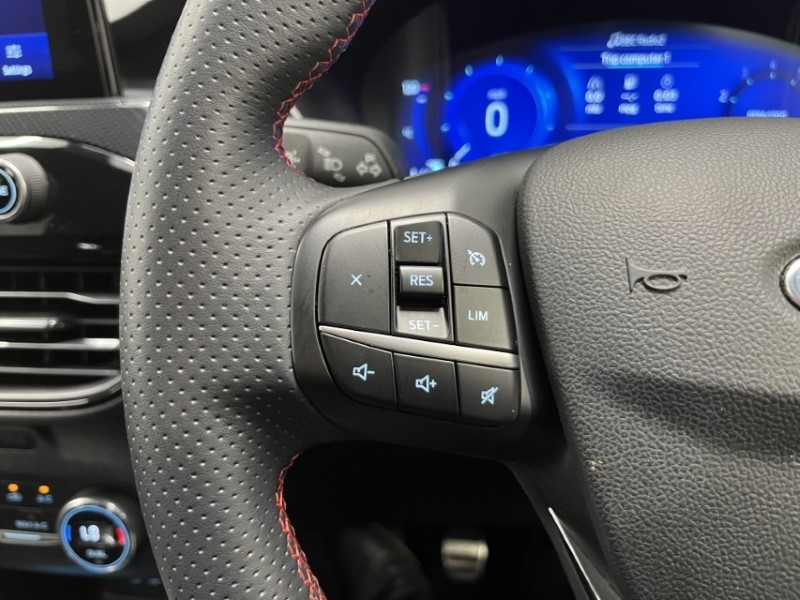 2021 (21) FORD KUGA 1.5 EcoBoost 150 ST-Line Edition 5dr 3285573