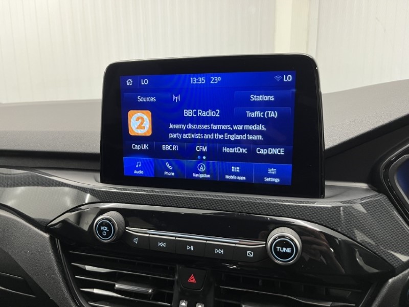 2021 (21) FORD KUGA 1.5 EcoBoost 150 ST-Line Edition 5dr 3285570