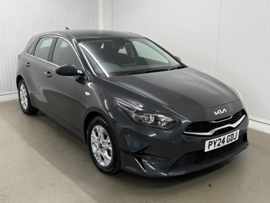 2024 (24) KIA CEED 1.5T GDi ISG 138 2 5dr