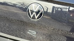 2022 (22) VOLKSWAGEN T-ROC 2.0 TSI 4MOTION R 5dr DSG 5395450