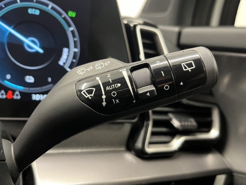 2023 (73) KIA SPORTAGE 1.6T GDi HEV GT-Line S 5dr Auto 3304804