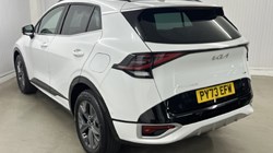 2023 (73) KIA SPORTAGE 1.6T GDi HEV GT-Line S 5dr Auto 3304768
