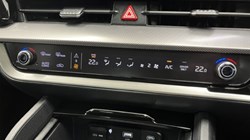 2023 (73) KIA SPORTAGE 1.6T GDi HEV GT-Line S 5dr Auto 3304798