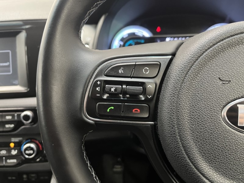 2019 (19) KIA NIRO 1.6 GDi Hybrid 2 5dr DCT 3413104