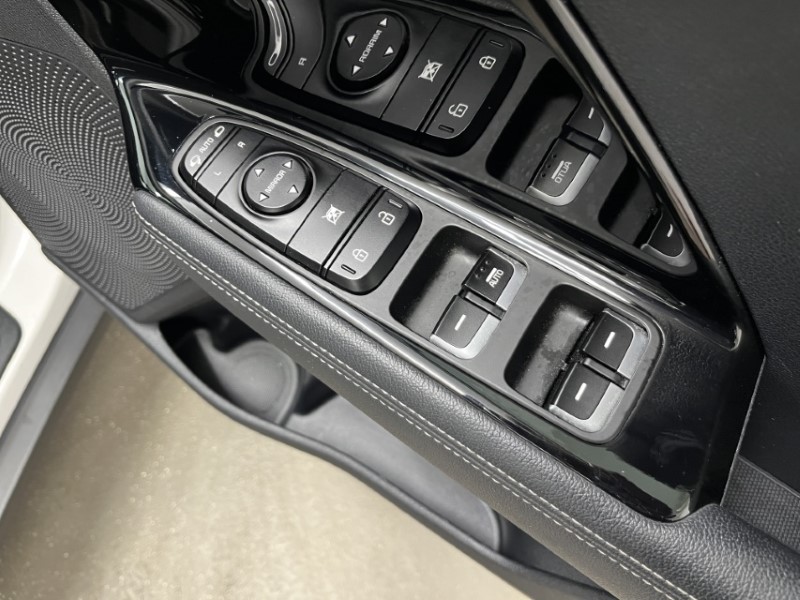 2019 (19) KIA NIRO 1.6 GDi Hybrid 2 5dr DCT 3413090