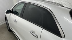 2019 (19) KIA NIRO 1.6 GDi Hybrid 2 5dr DCT 3413082