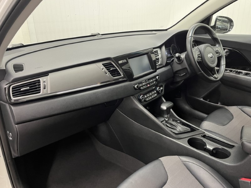 2019 (19) KIA NIRO 1.6 GDi Hybrid 2 5dr DCT 3413086