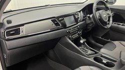 2019 (19) KIA NIRO 1.6 GDi Hybrid 2 5dr DCT 3413086