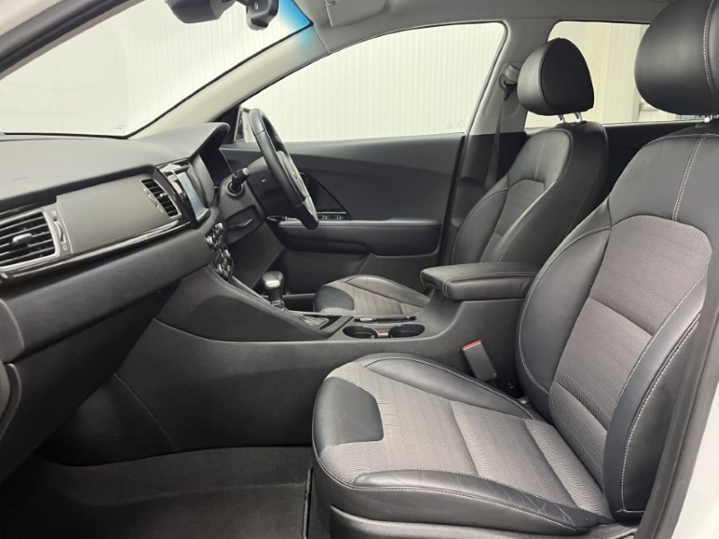 2019 (19) KIA NIRO 1.6 GDi Hybrid 2 5dr DCT 3413087
