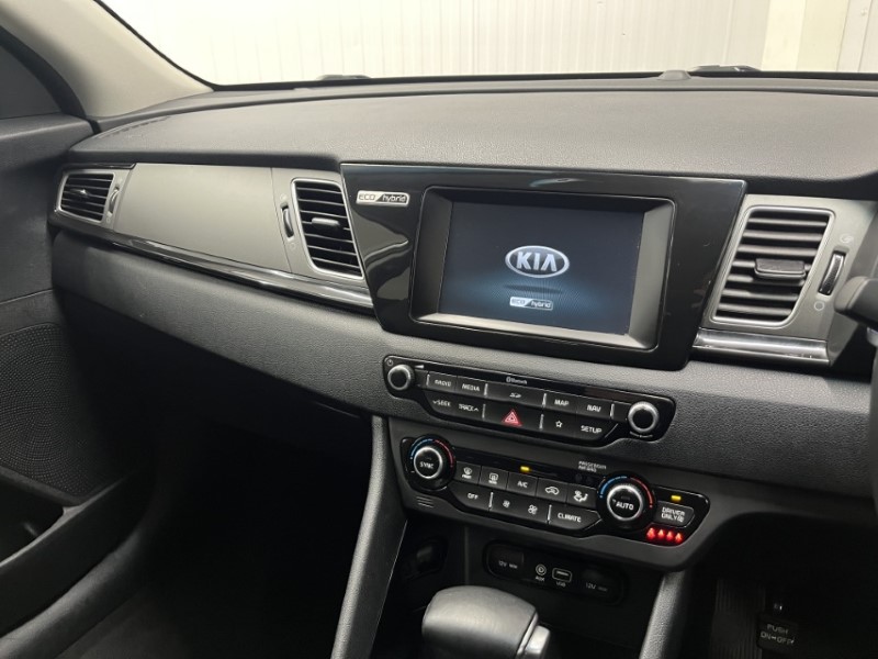 2019 (19) KIA NIRO 1.6 GDi Hybrid 2 5dr DCT 3413093