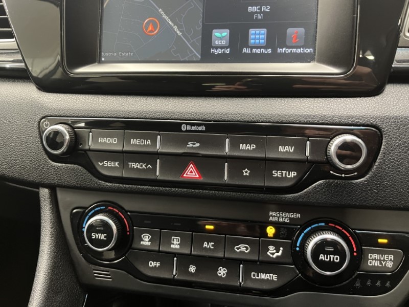 2019 (19) KIA NIRO 1.6 GDi Hybrid 2 5dr DCT 3413098