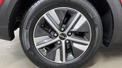 2022 (22) KIA NIRO 1.6 GDi PHEV Connect 5dr DCT 3428673