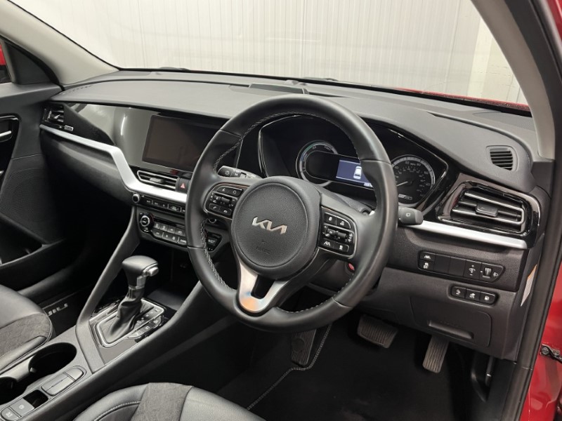 2022 (22) KIA NIRO 1.6 GDi PHEV Connect 5dr DCT 3428682