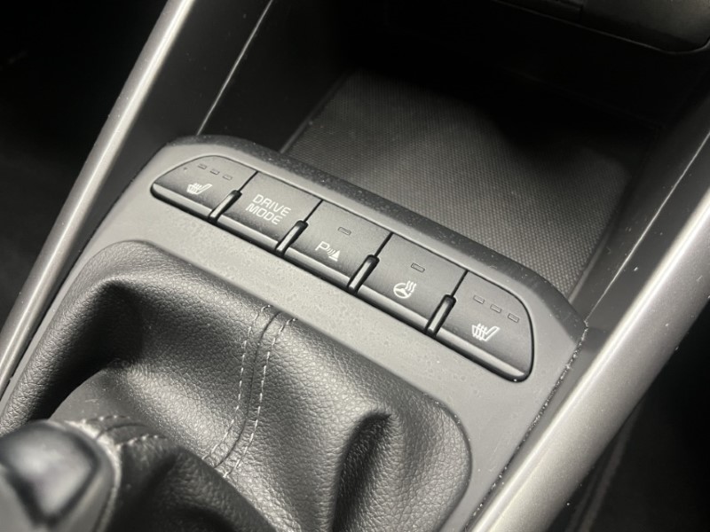 2022 (22) KIA STONIC 1.0T GDi 48V GT-Line S 5dr 3428770