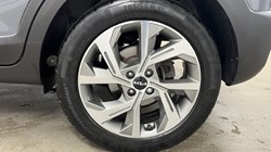 2022 (22) KIA STONIC 1.0T GDi 48V GT-Line S 5dr 3428757