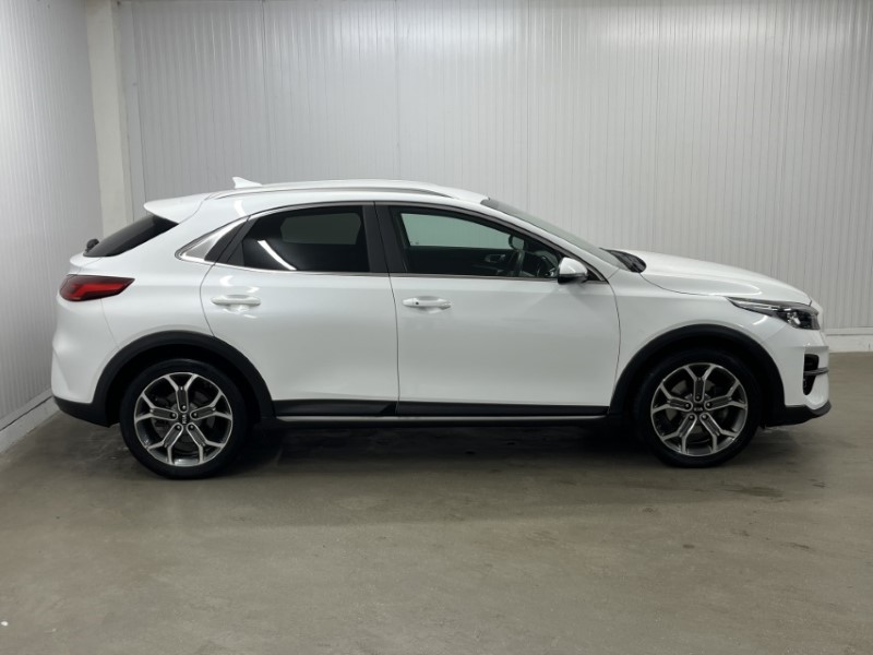 2020 (20) KIA XCEED 1.4T GDi ISG 3 5dr DCT 3430695