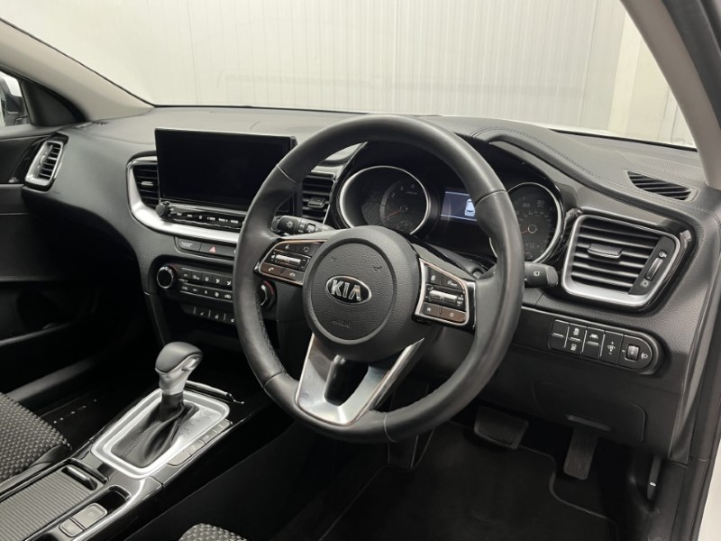 2020 (20) KIA XCEED 1.4T GDi ISG 3 5dr DCT 3430674