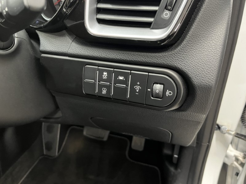 2020 (20) KIA XCEED 1.4T GDi ISG 3 5dr DCT 3430676