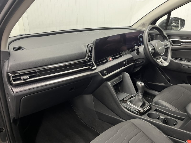 2022 (22) KIA SPORTAGE 1.6T GDi ISG Launch Edition 5dr 3460172