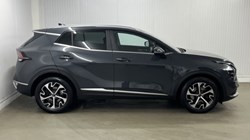 2022 (22) KIA SPORTAGE 1.6T GDi ISG Launch Edition 5dr 3460195