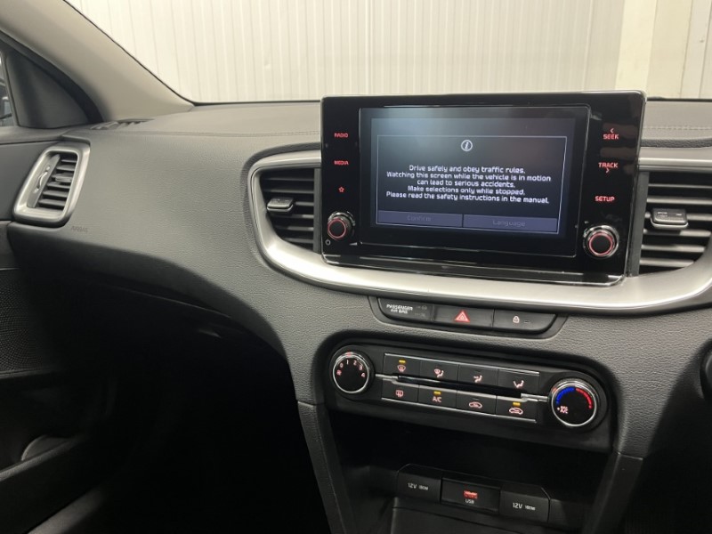 2022 (22) KIA XCEED 1.0T GDi ISG 2 5dr 3480384