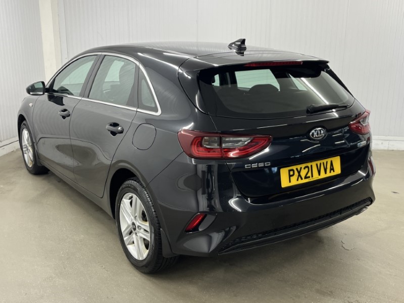 2021 (21) KIA CEED 1.6 CRDi 48V ISG 2 NAV 5dr 3511834