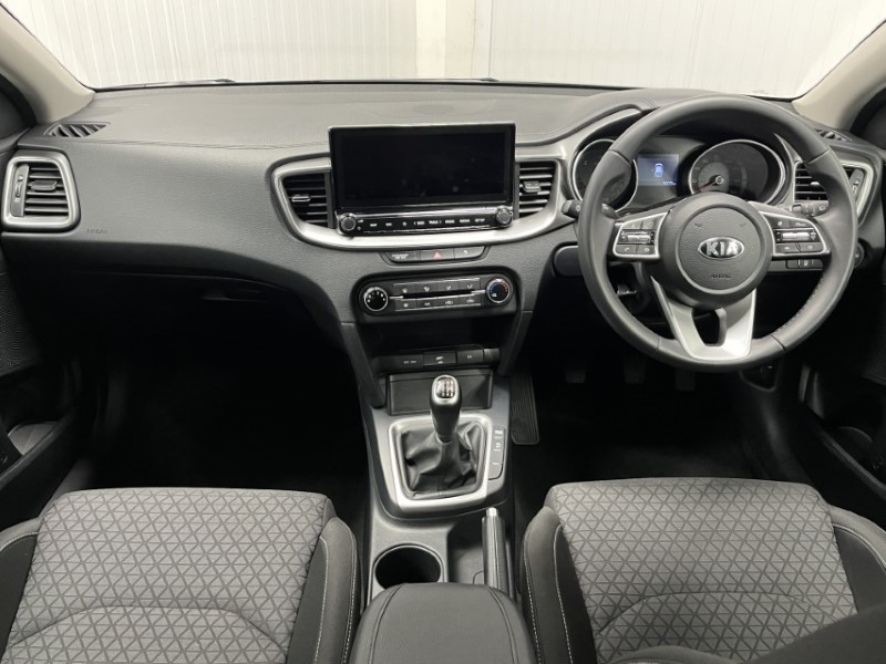 2021 (21) KIA CEED 1.6 CRDi 48V ISG 2 NAV 5dr 3511842