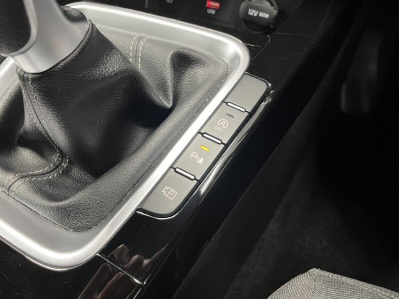 2023 (73) KIA CEED 1.5T GDi ISG GT-Line 5dr 3475660