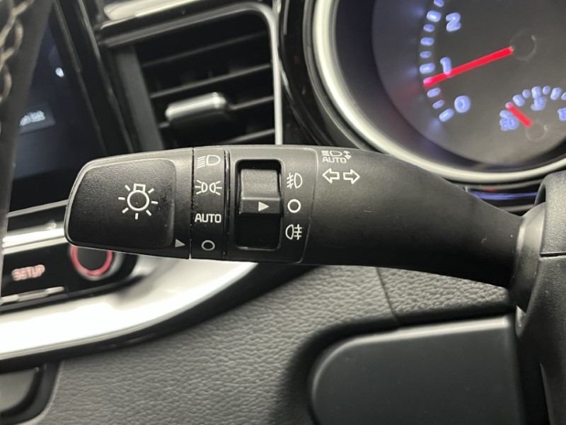 2023 (73) KIA CEED 1.5T GDi ISG GT-Line 5dr 3475670