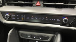 2022 (22) KIA SPORTAGE 1.6T GDi ISG Launch Edition 5dr 3507317