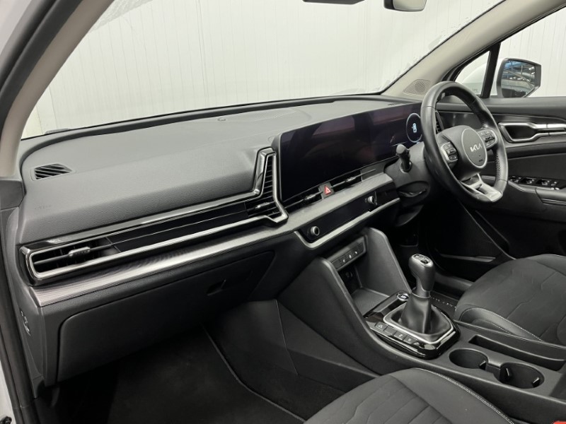 2022 (22) KIA SPORTAGE 1.6T GDi ISG Launch Edition 5dr 3507301