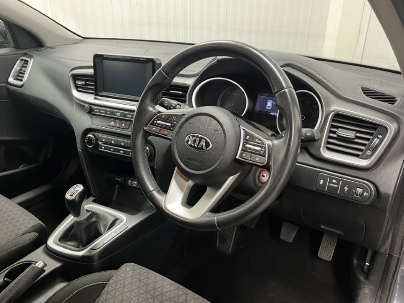 2018 (68) KIA CEED 1.6 CRDi ISG 2 5dr 3526630