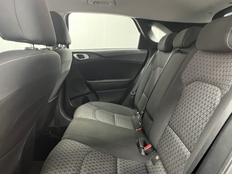 2018 (68) KIA CEED 1.6 CRDi ISG 2 5dr 3526624